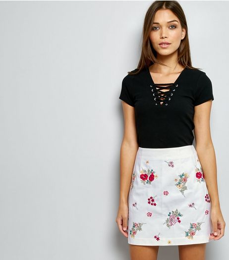 White Floral Embroidered Twill Skirt | New Look