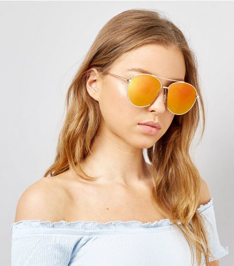 Gold Mirrored Pilot Sunglasses | New Look