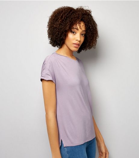 Lilac Ruched Sleeve T-Shirt | New Look