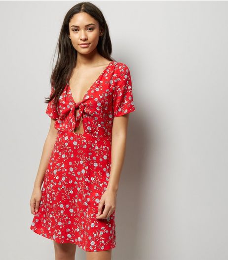 Red Floral Print Tie Front Skater Dress | New Look