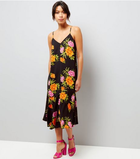 Black V Neck Floral Print Midi Dress | New Look