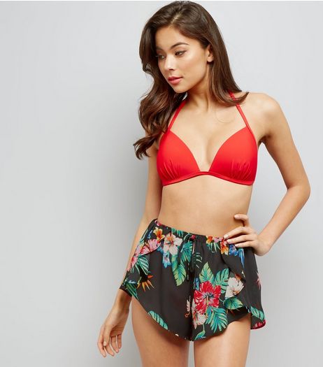 Black Tropical Print Beach Shorts | New Look