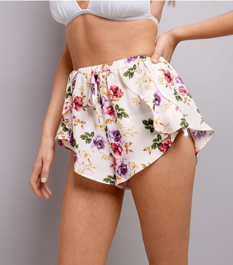 White Floral Print Frill Hem Shorts | New Look