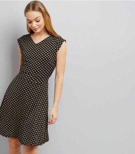 Mela Polka Dot Cap Sleeve Dress | New Look
