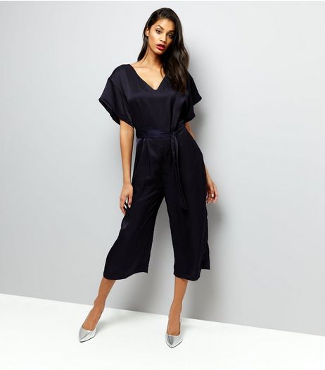 Mela Black Cropped Jumpsuit | New Look