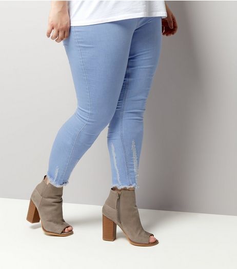 Curves Pale Blue Distressed Hem Jeggings | New Look