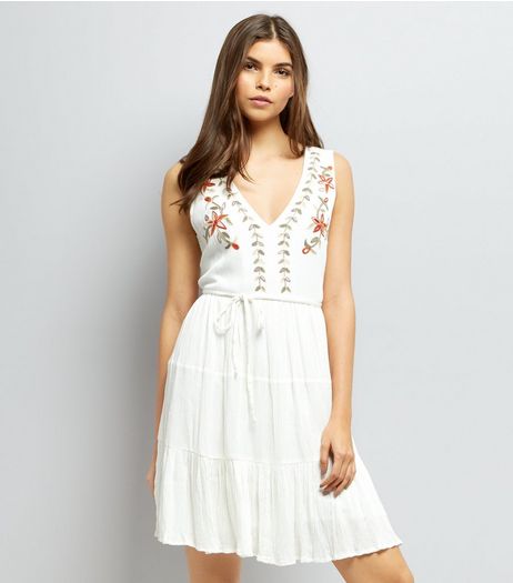 White Floral Embroidered Dress | New Look