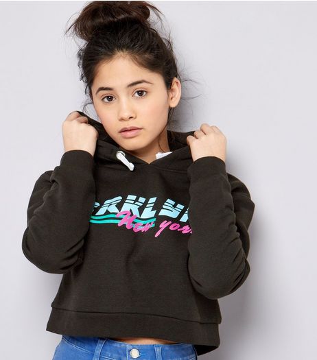 Teens Black Brooklyn Print Cropped Hoodie | New Look