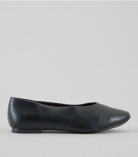 Wide Fit Black Square Toe Pumps | New Look