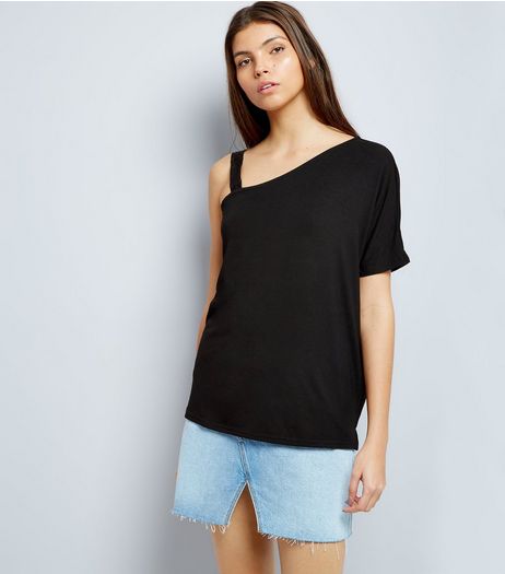 Black Off the Shoulder Top | New Look