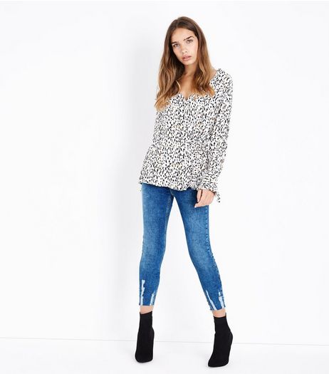 Blue Fray Scratch Hem Skinny Jenna Jeans | New Look