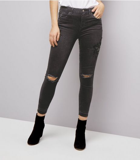 Black Beaded Floral Badge Ripped Skinny Jenna Jeans | New Look