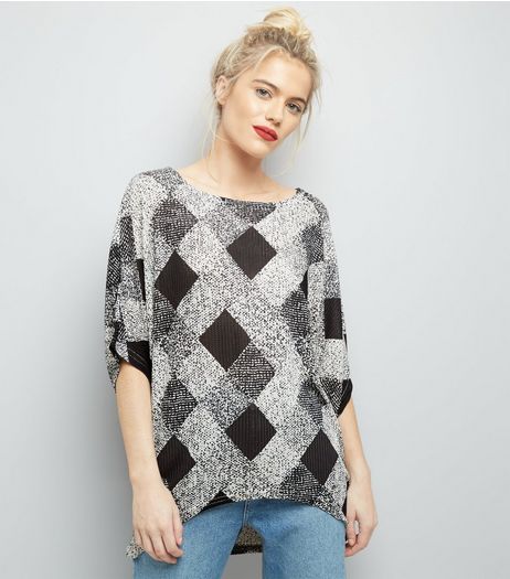 Navy Diamond Print T-Shirt | New Look