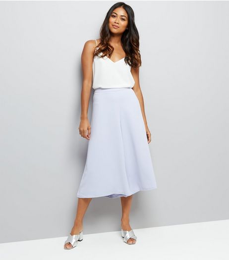 Petite Lilac Wide Leg Cropped Trousers | New Look