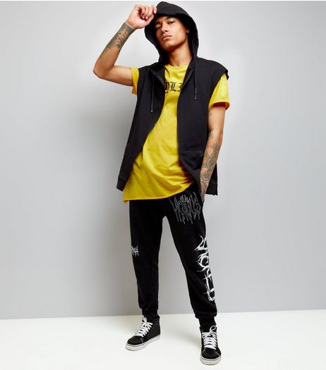 Black Zip Front Sleevless Hoodie | New Look