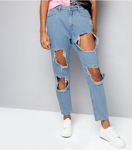 Petite Blue Extreme Rip Mom Jeans | New Look