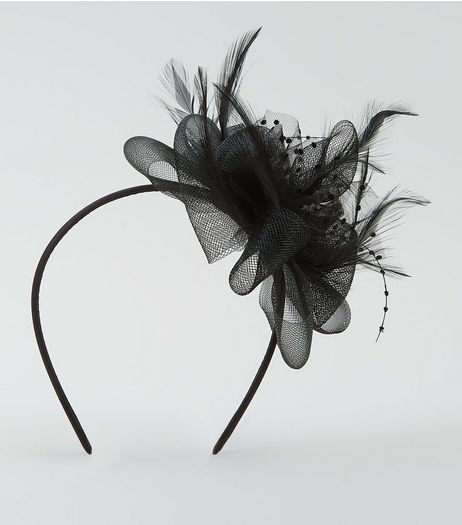 Black Net Feather Fascinator Hair Band | New Look