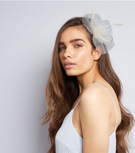 Cream Mesh Fascinator Hair Clip | New Look