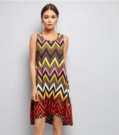 Brave Soul Multicoloured Zigzag Print Dress | New Look