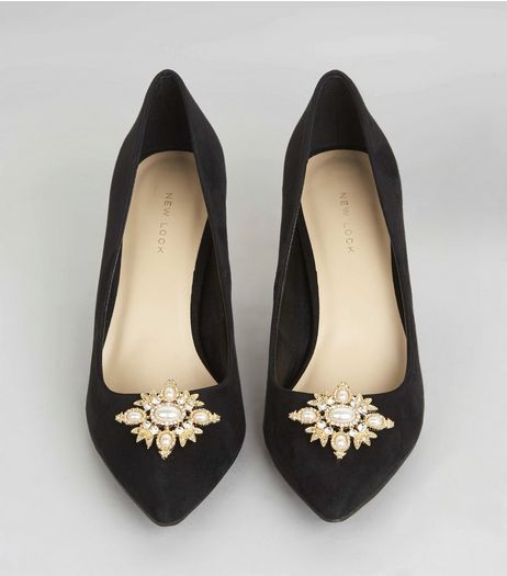 Gold Pearl Detail Shoe Clips | New Look