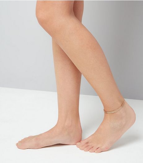 Gold Leaf and Cord Anklet | New Look