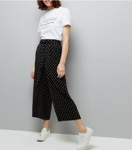 Black Spot Print Tie Waist Cropped Trousers | New Look