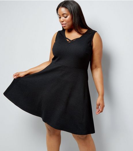 Curves Black Lattice Front Jacquard Skater Dress | New Look