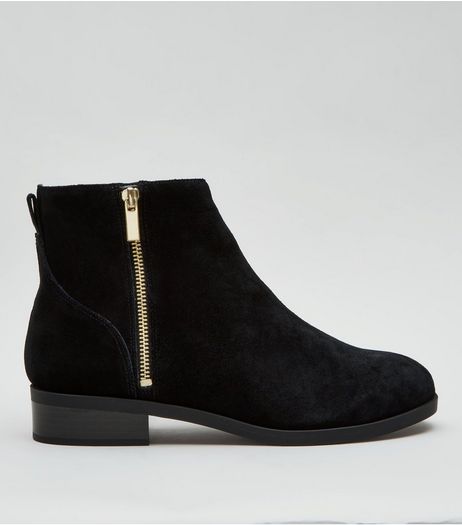 Wide Fit Black Suede Zip Side Ankle Boots | New Look