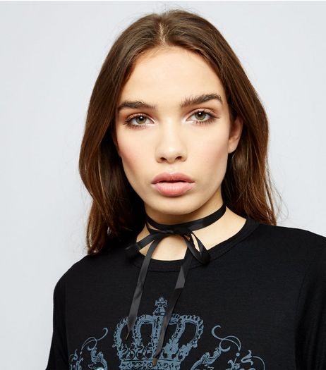 Black Sateen Tie Up Choker | New Look