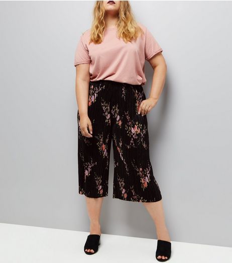 Curves Black Floral Print Pleated Culottes | New Look