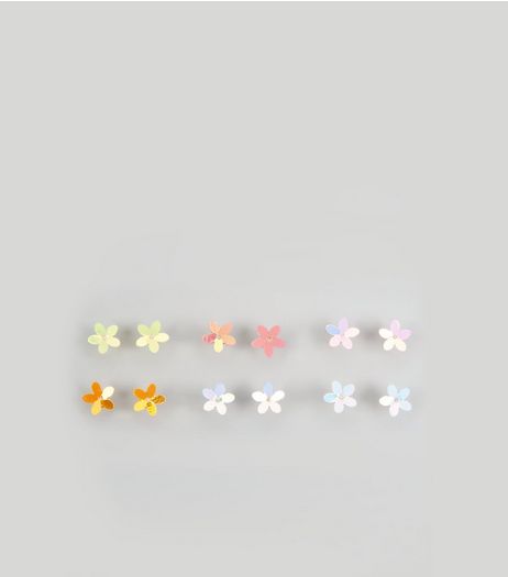 6 Pack Pink Sequin Flower Stud Earrings | New Look