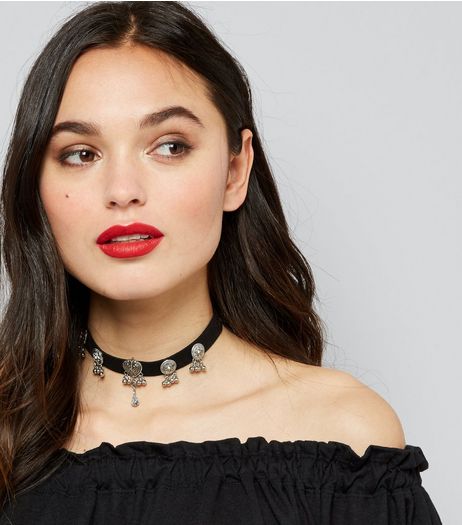 Black Metal Tassel Drop Choker | New Look