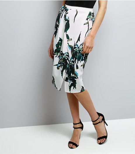 QED White Palm Print Wrap Front Midi Skirt | New Look