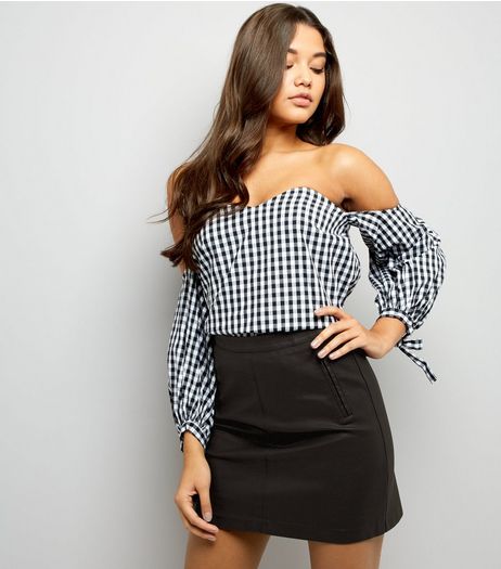 Black Leather-Look Double Pocket Mini Skirt | New Look