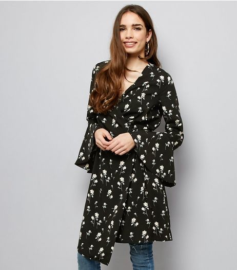 Cameo Rose Black Floral Print Wrap Dress | New Look