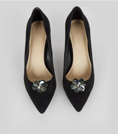 Black Mini Sequin Bead Flower Shoe Clips | New Look