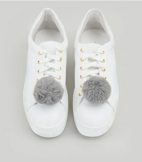 Grey Pom Pom Shoe Clips | New Look