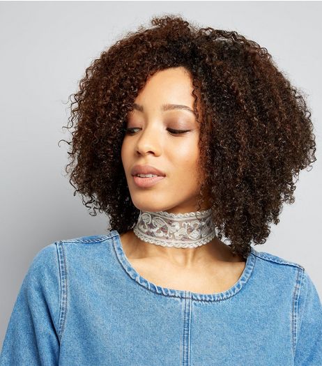 White Lace Embroidered Choker | New Look