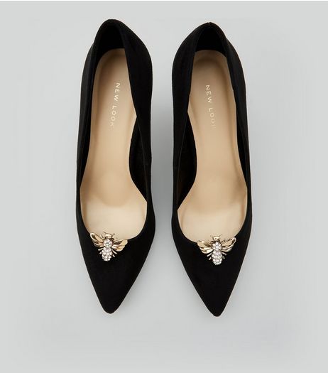 Gold Diamante Bee Shoe Clips | New Look