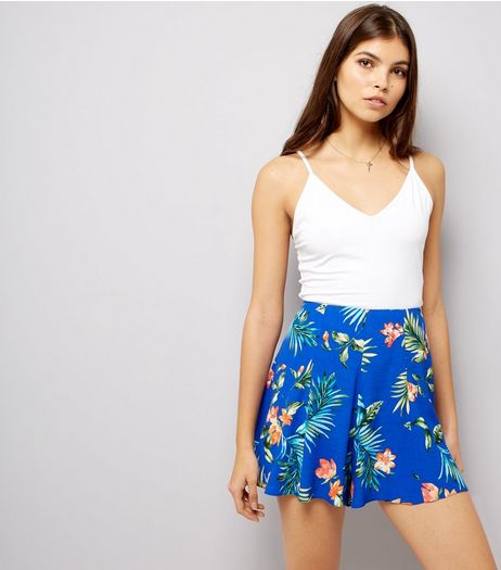 Blue Tropical Print Shorts | New Look