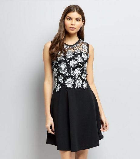 Mela Black Floral Lace Contrast Dress | New Look