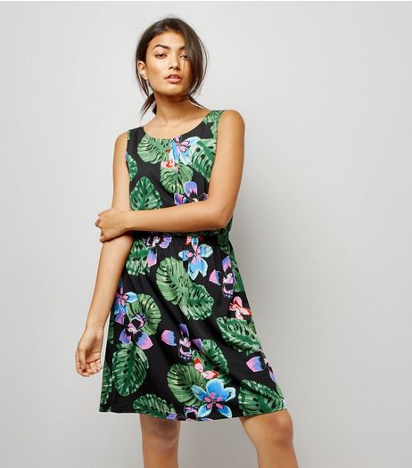 Tall Black Tropical Print Shirred Waist Dress | New Look