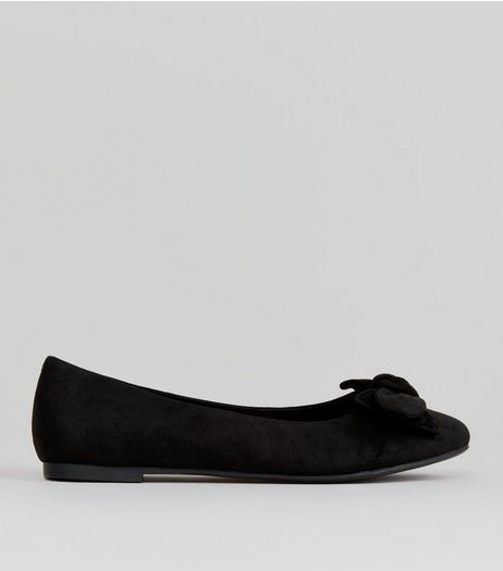 Teens Black Suedette Bow Front Pumps | New Look