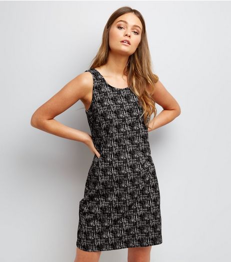 Apricot Black Textured Zip Back Dress | New Look