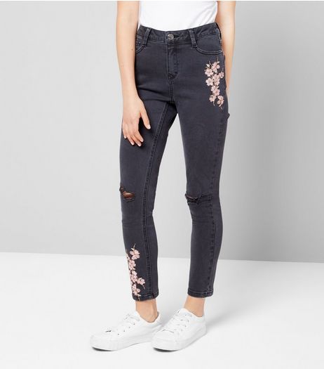 Teens Black Floral Embroidered Skinny Jeans | New Look