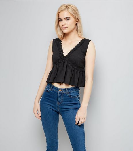 Black Lace Peplum Hem Crop Top | New Look
