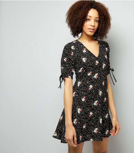 Cameo Rose Black Floral Print Tea Dress | New Look