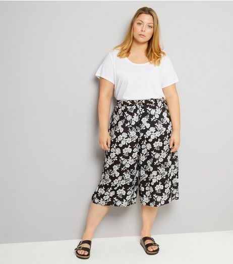 Curves Black Floral Print Culottes | New Look