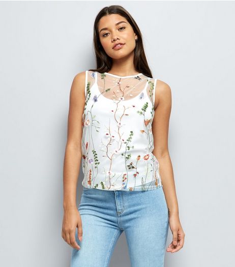 White Floral Embroidered Top | New Look