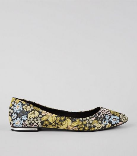 Black Floral Brocade Metal Heel Pointed Pumps | New Look